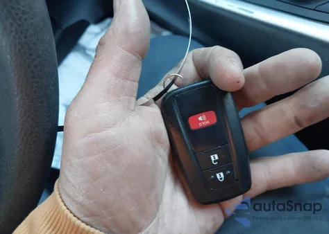 2021 Toyota Rav4 Hybrid Xle из США, поврежденный, VIN 4T3RWRFV2MU045231